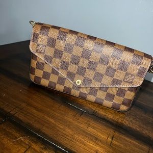 Louis Vuitton Crossbody